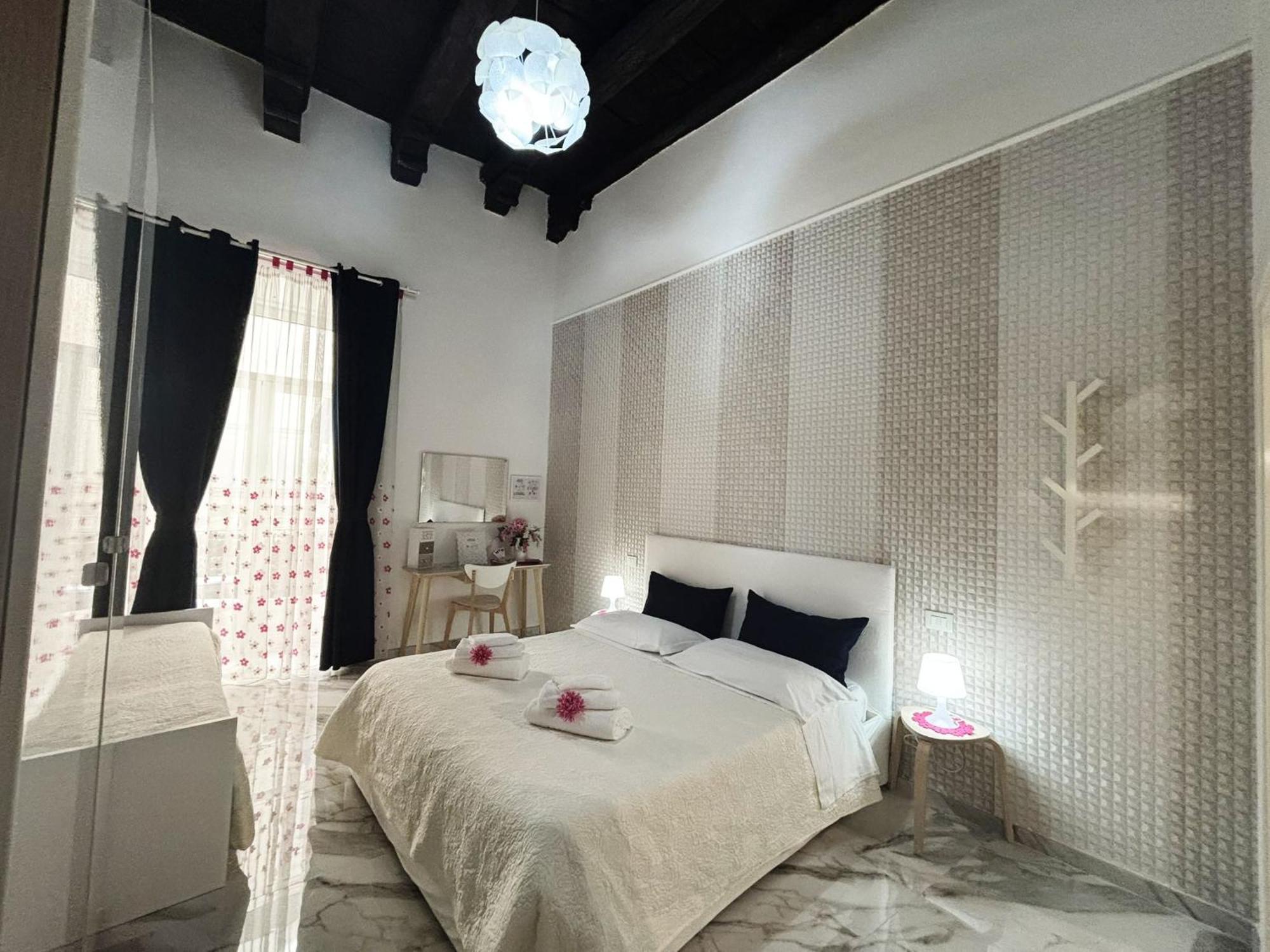 B&B Dei Mercanti Σαλέρνο Εξωτερικό φωτογραφία