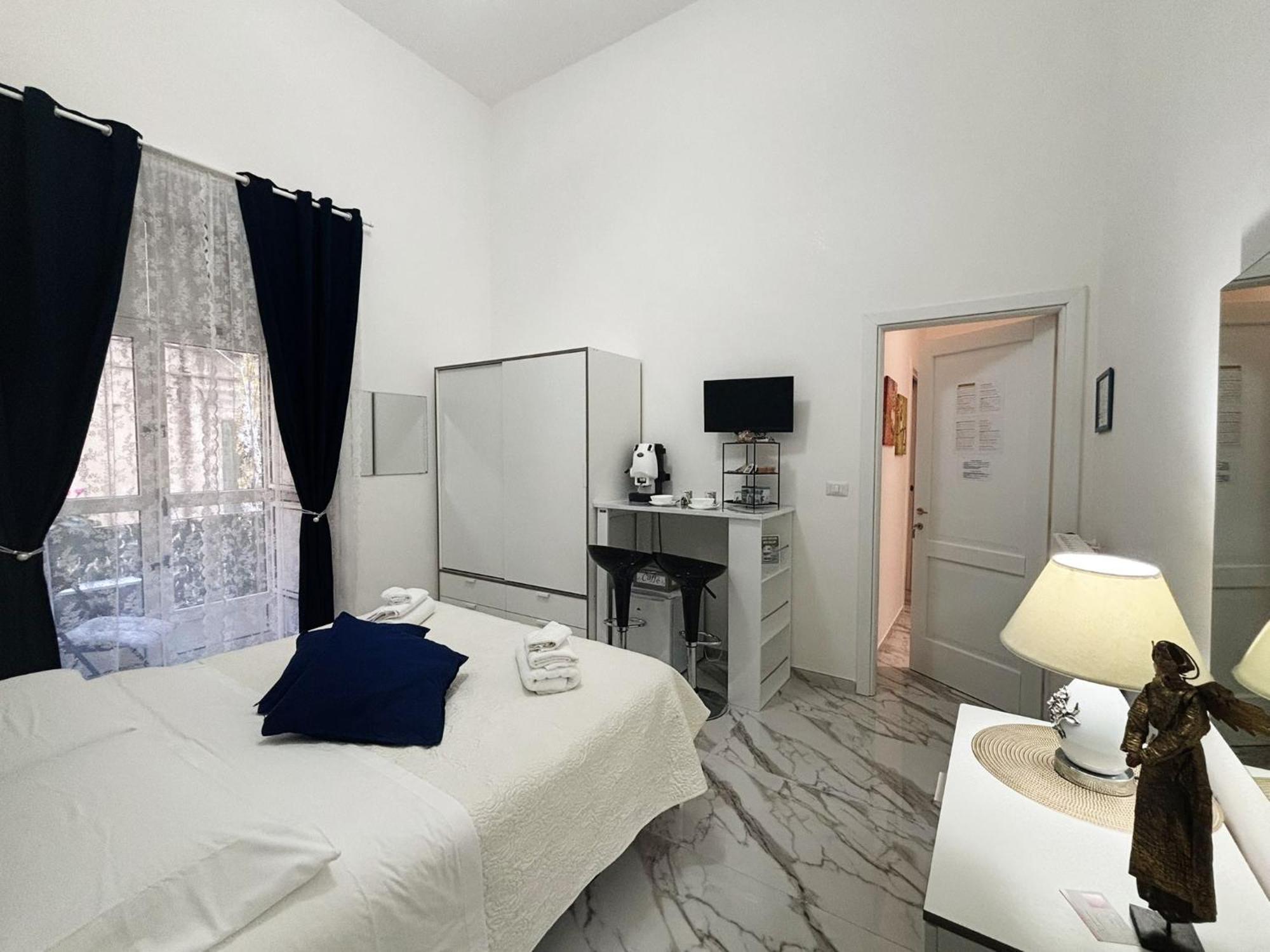 B&B Dei Mercanti Σαλέρνο Δωμάτιο φωτογραφία